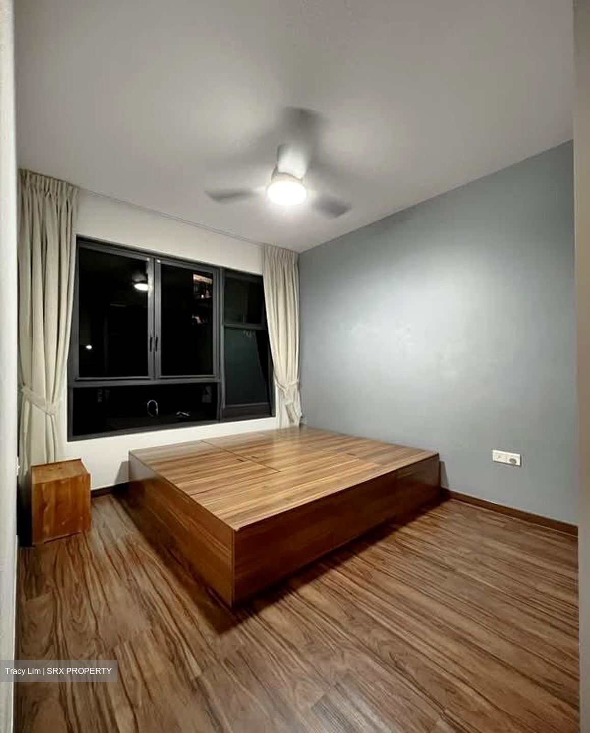 The Brownstone (D27), Condominium #580070001